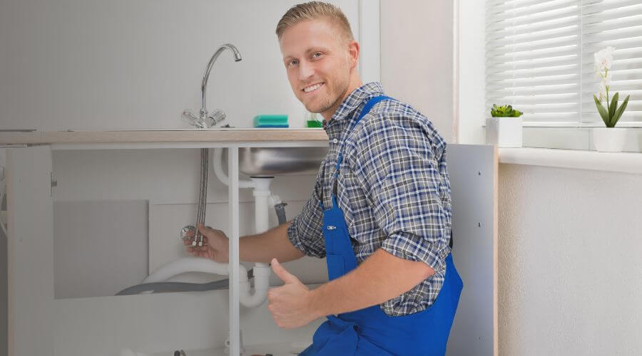 Expert burst pipe repair services in Chanute, KS